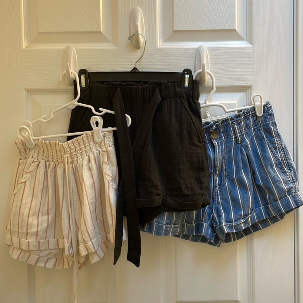 PACK OF THREE SHORTS
